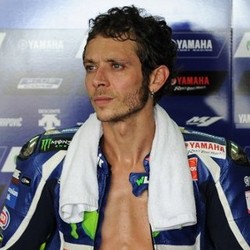 Rossi Hanya Mau Kontrak Dua Tahun