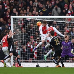 Dramatis, Gol Welbeck di Injury Time Menangkan Arsenal atas Leicester