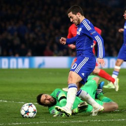 Hazard: PSG Selevel Barca dan Madrid