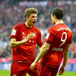 Kalahkan Augsburg, Bayern Kembali ke Jalur Kemenangan