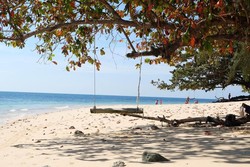 Inilah Trang, Surga Tersembunyi di Thailand Selatan