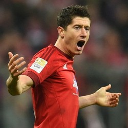 Bayern Puji Lewandowski yang Tetap Fokus di Tengah Rumor Transfer