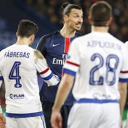 Ibrahimovic Borong 2 Baju Chelsea