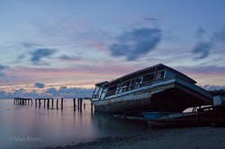 Menanti Fajar Merekah di Pulau Sebesi Lampung