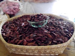 Icip-icip Jagung Titi & Kenari, Camilan Enak Ala Alor