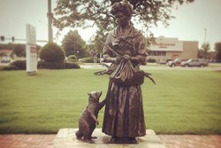 Kisah Patung Penyihir Terakhir dari Virginia, AS