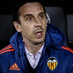 Kado Ulang Tahun Sempurna Gary Neville