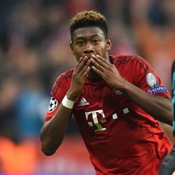 Alaba Belum Pikirkan Kontrak Baru