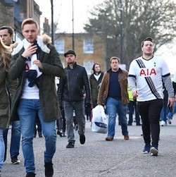 Tottenham Sanders dan Leicester Corbyn