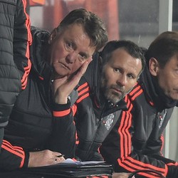 Van Gaal Akui Aura Setan Merah Memudar