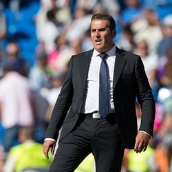 Terpuruk di Dasar Klasemen, Granada Ganti Pelatih