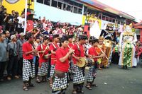Saat Barong Landung & Ogoh-Ogoh Ikut Diarak di Acara Cap Go Meh