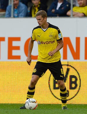 Dortmund Perpanjang Kontrak Sven Bender