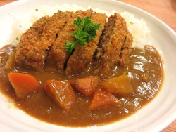 Chicken Katsu Curry yang Gurih Renyah untuk Santap Siang