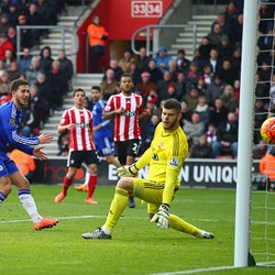 Koeman Pertanyakan Wasit Usai Southampton Kalah dari Chelsea