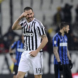 Tentang Gol Bonucci dan Clean Sheet Buffon