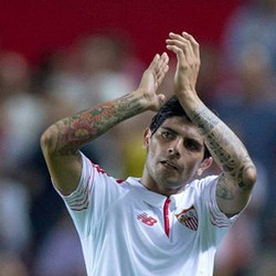 Inter Memang Tengah Dekati Ever Banega