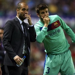 Masih Cinta MU, Pique Takkan Susul Guardiola ke City