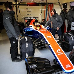 Manor Tak Mau Dihinggapi Sindrom Tim Kecil