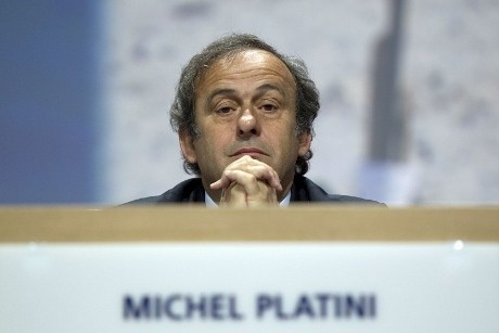 Platini Naik Banding ke CAS