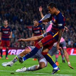 Kans Barca Pesta Gol ke Gawang Rayo