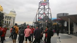 Putaran Dahsyat Wahana Vertigo di Trans Studio Bandung