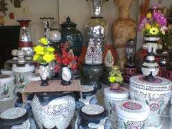 Belanja Oleh-oleh di Sentra Pembuatan Keramik Purwakarta