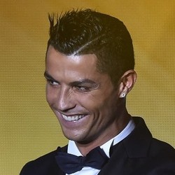 Ronaldo Undang Kendall Jenner Nonton Pertandingan Madrid