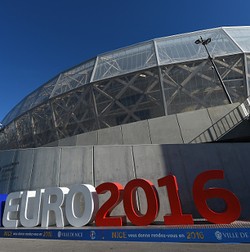 Wacana Partai Piala Eropa 2016 Dimainkan Tertutup Kini Ditepis