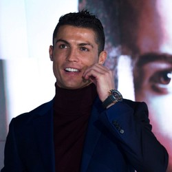 Sebelum Pensiun Ronaldo Ingin Cetak Gol yang Tidak Mungkin