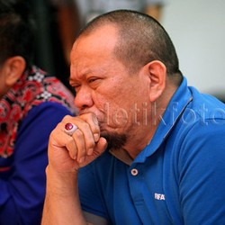 Anggota DPR Tunjuk La Nyalla, La Nyalla Tunjuk Menpora, Menpora pun Berlalu