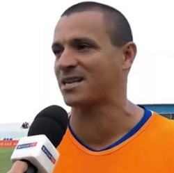 Sudah 8 Tahun Pemain Ini Rutin Buang Air Kecil di Celana Saat Tanding