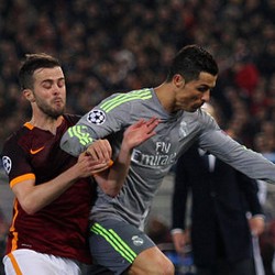 I Lupi Berharap Keajaiban di Bernabeu