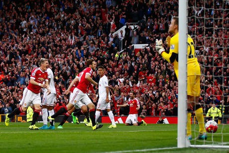 Tekad Blind Lanjutkan Tren Positif MU atas Liverpool
