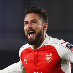 Giroud Akhiri Puasa Gol Usai Kelahiran Anak Kedua