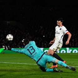 Musim Lalu Dikartu Merah, Ibra Kini Jadi Bintang di Stamford Bridge