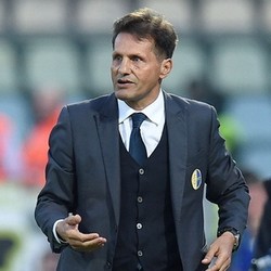 Lagi, Palermo Ganti Pelatih