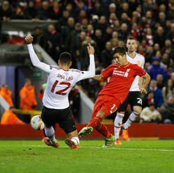 Firmino Sedang Oke buat Liverpool, MU Lanjutkan Hasil Tandang Buruk