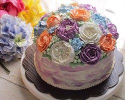 Cake Cantik Berhias Bunga Bisa Dipesan di 9 Tempat Ini (2)