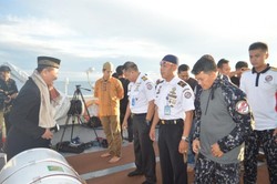 Begini Serunya Berburu Gerhana Matahari di Perairan Belitung