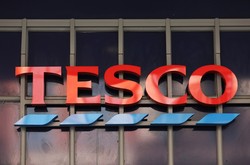 Tesco Akan Sumbangkan Seluruh Makanan yang Tidak Terjual untuk Amal