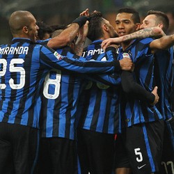 Inter Tundukkan Bologna 2-1