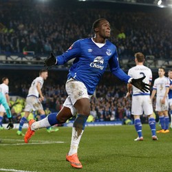 Lukaku Dua Gol, Everton Depak Chelsea dari Piala FA