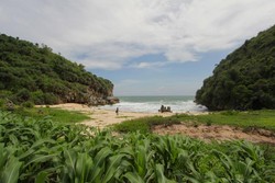 Pantai Anti Mainstream di Gunungkidul