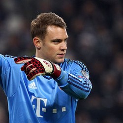 Neuer Tak Berminat ke Premier League