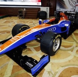 Banyak Logonya di Mobil Manor, Pertamina Merasa Untung