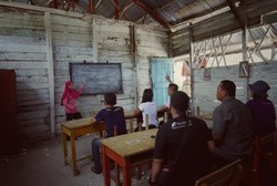 Ketika Laskar Gerhana Sekolah di SD Laskar Pelangi