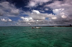 Negeri Laskar Pelangi di Mata Laskar Gerhana