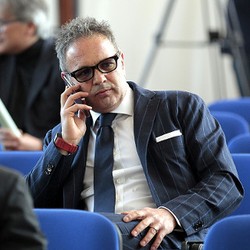 Albertini Komentari Situasi Mihajlovic di Milan