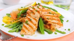 Jika Dikonsumsi Rutin, Susu, Brokoli dan Ikan Bisa Perkuat Kemampuan Otak